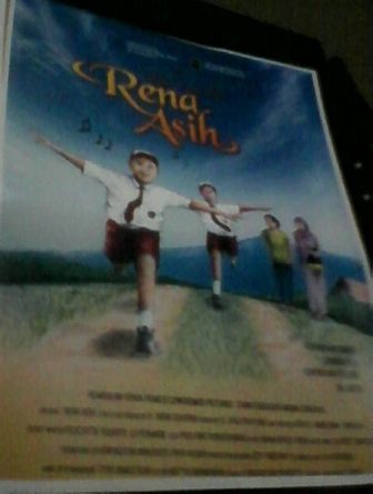 Rena Asih, pemenang penghargaan film terbaik Kalijaga Awards 2014.