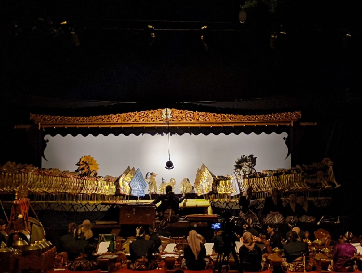 pagelaran wayang kalimasada